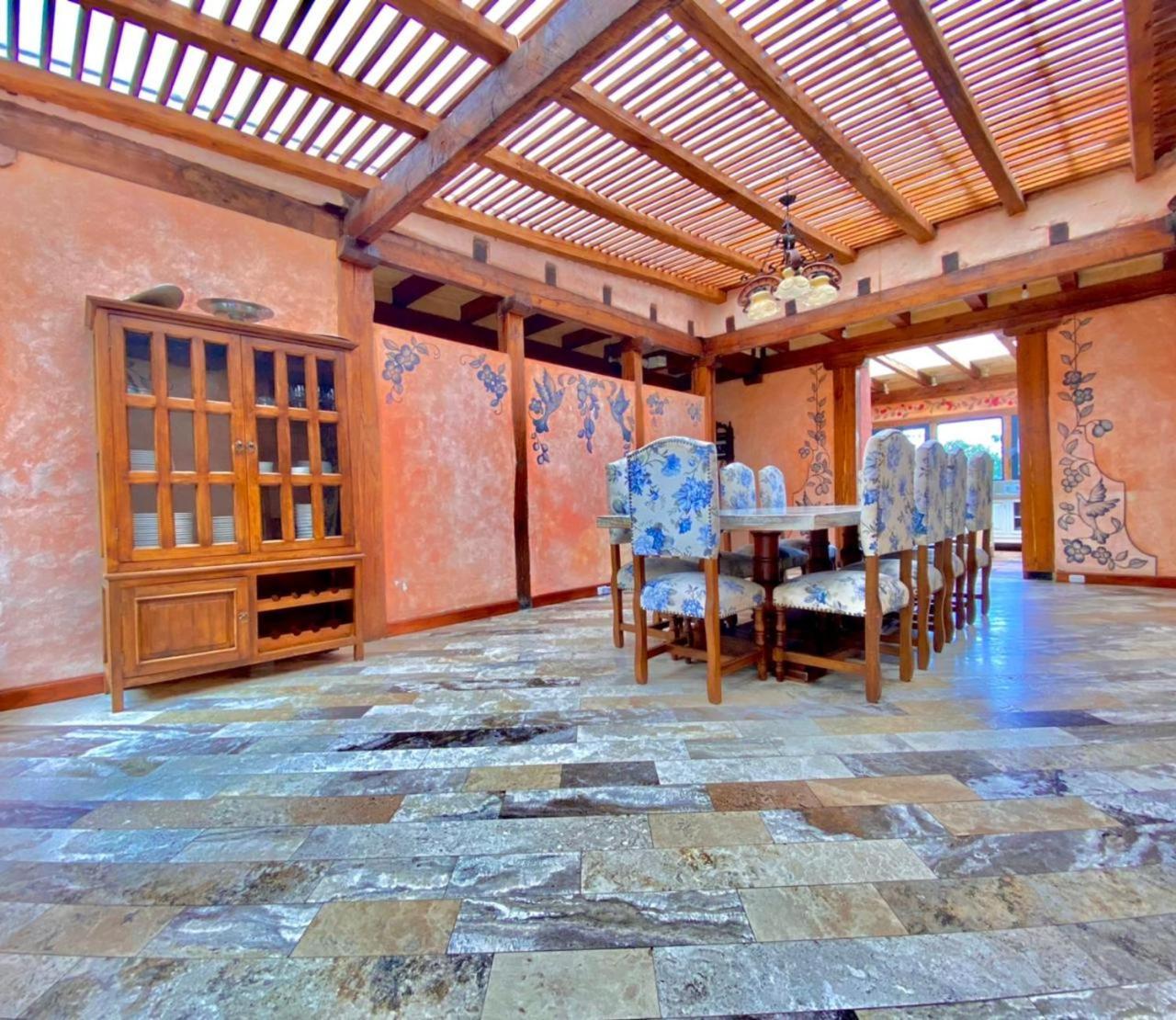 Bed and Breakfast Hacienda San Juan De La Vega à Otavalo Extérieur photo